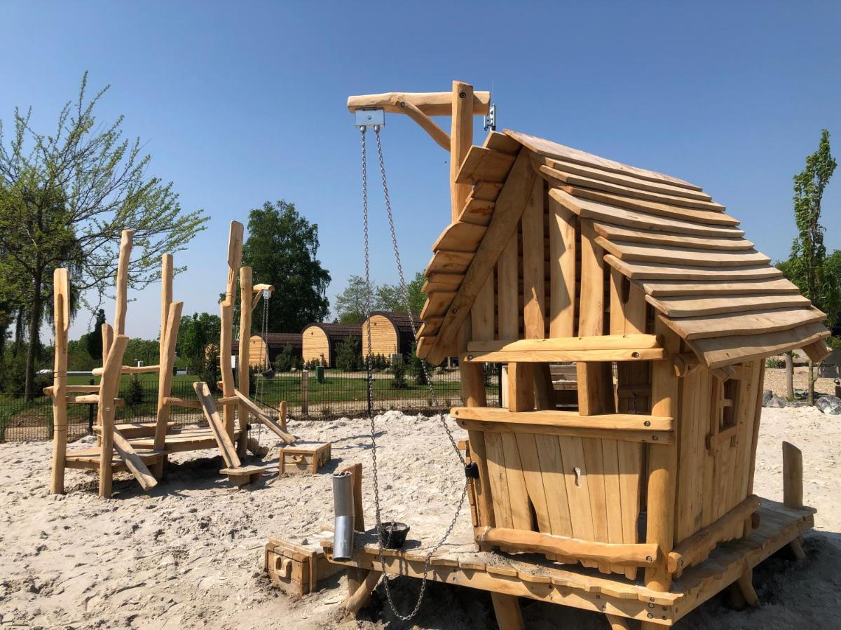 Family Woodlodge High Chaparral Oorsbeek Buitenkant foto